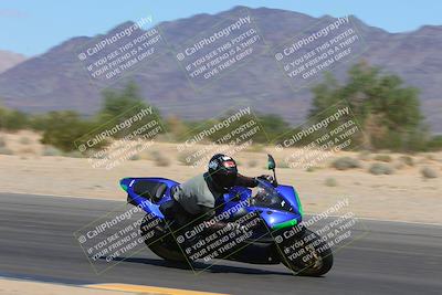 media/Oct-01-2023-SoCal Trackdays (Sun) [[4c570cc352]]/Turn 7 Inside (11am)/